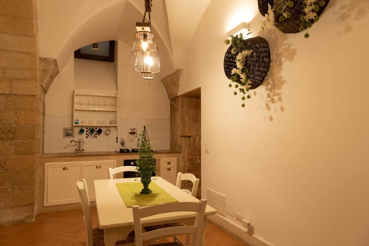 Cadelli Luxury Suite & Apartments Lecce Exterior photo