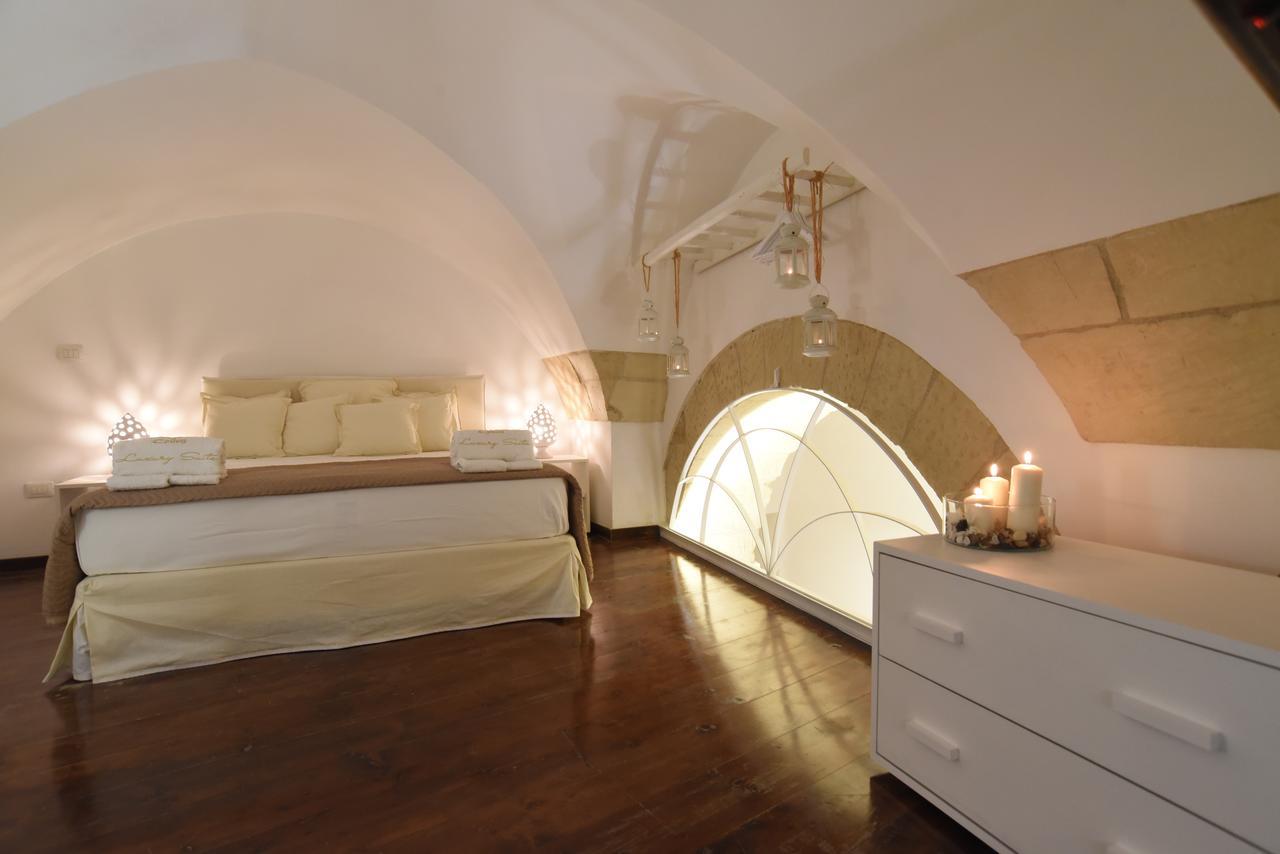Cadelli Luxury Suite & Apartments Lecce Exterior photo