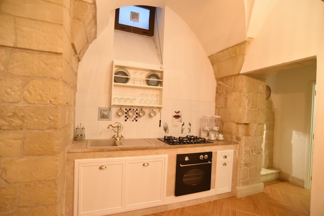Cadelli Luxury Suite & Apartments Lecce Exterior photo
